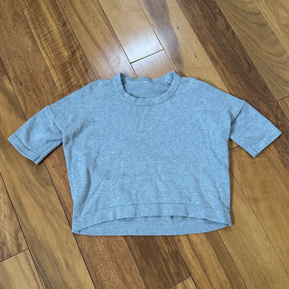 lululemon athletica Heather Gray Cropped Short-Sleeve Sweatshirt
